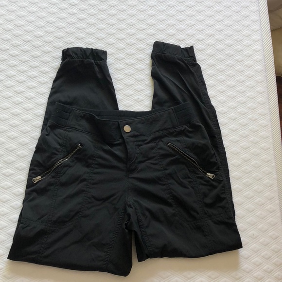 Athleta Pants - Athleta Trekkie jogger pant